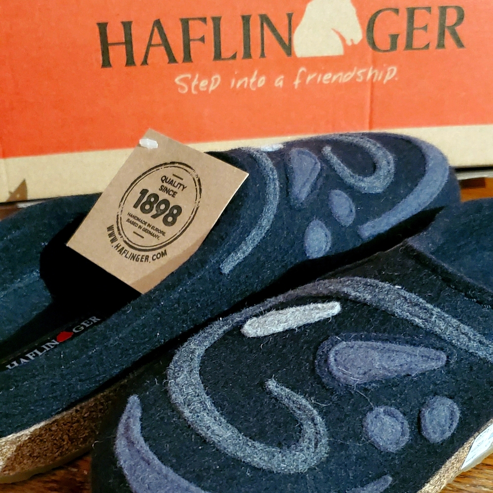 NWT Haflinger Clogs size 42
